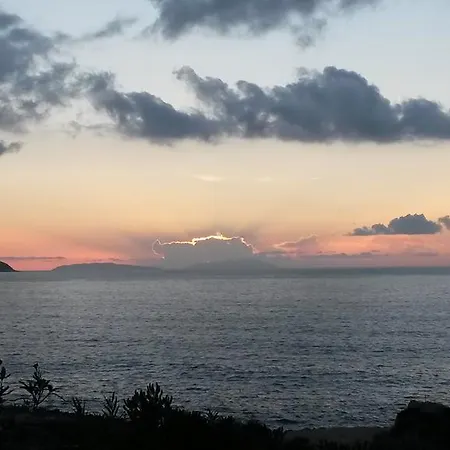 Tramonto Villa Macari